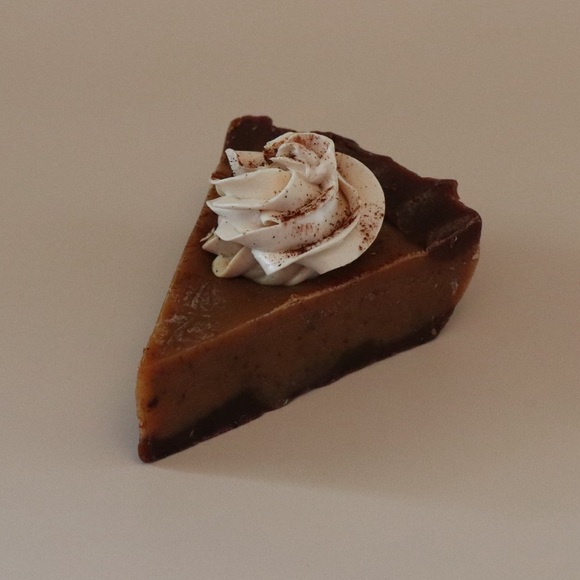 "Spice Pie" Pumpkin Pie Artisan Soap Bar - Picture 1 of 10